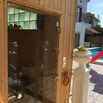 Pensión Esperanza *